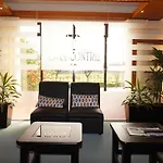 Contriz Hotel