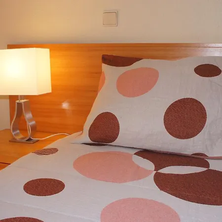 Contriz Hotell 2*