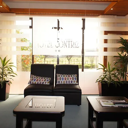 Contriz Hotell