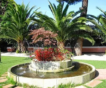 Contriz Hotell
